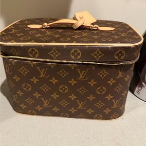 Louis Vuitton Brown and Tan Monogram Case